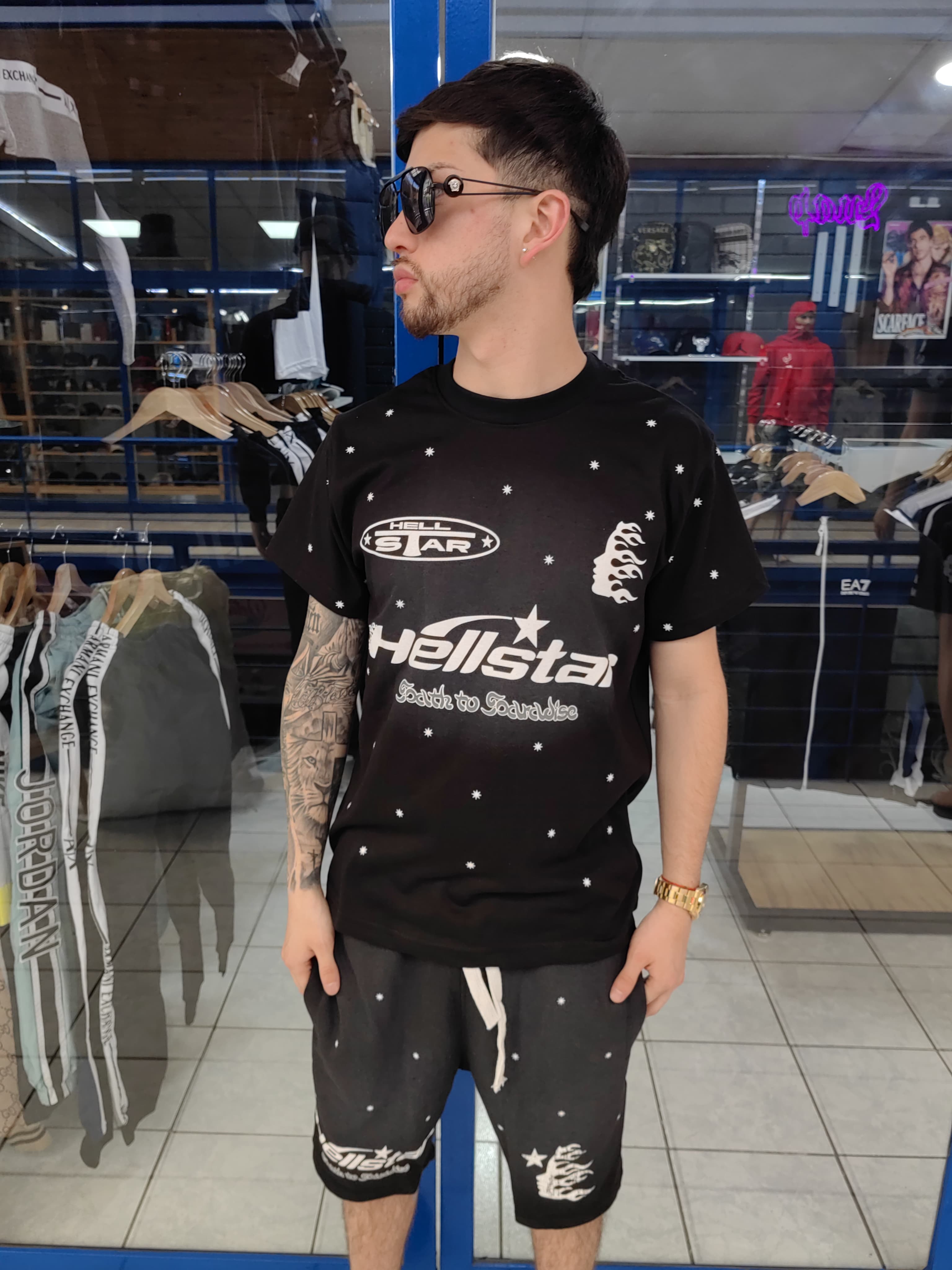 CONJUNTO HELLSTAR POLERA SHORT NEGRO  - Imagen principal