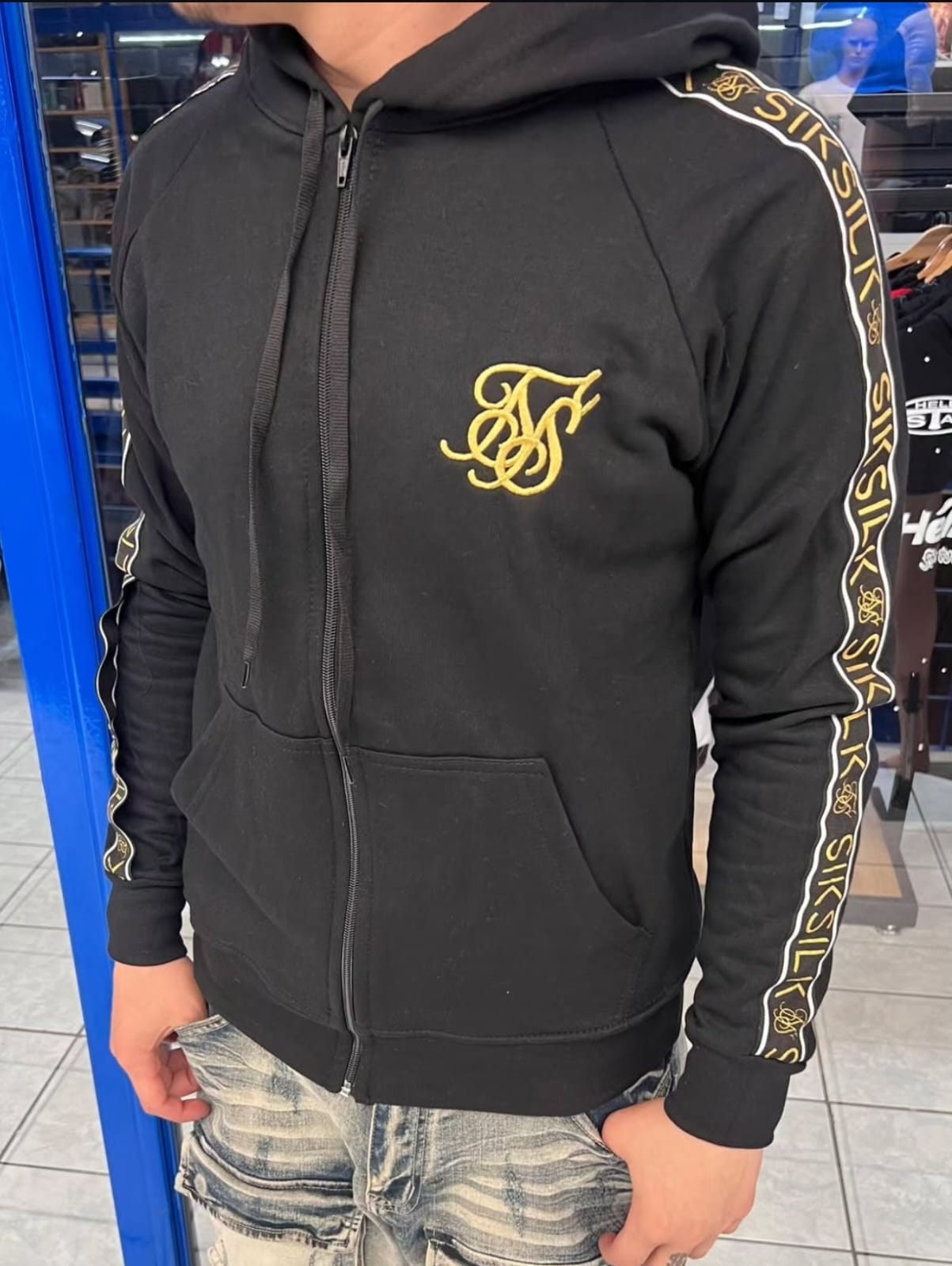 POLERON SIKSILK NEGRO DORADO  - Imagen principal