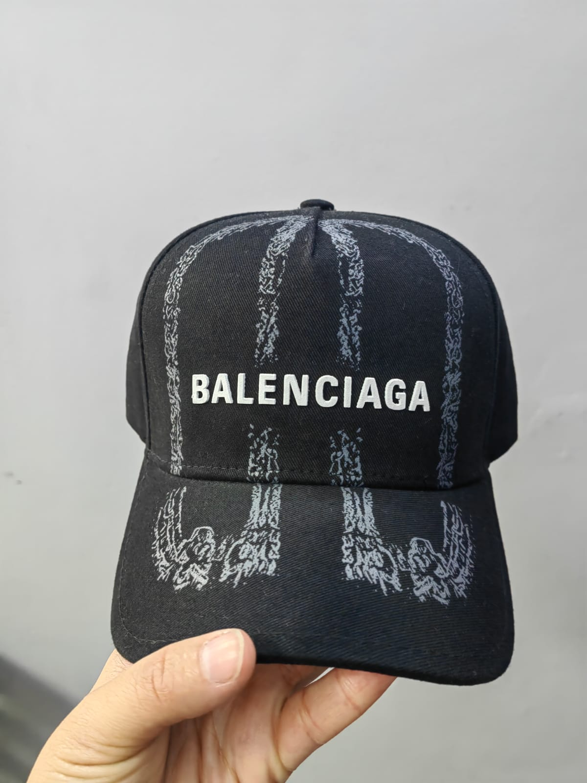 JOCKEY BALECIAGA NEGRO  - Imagen principal