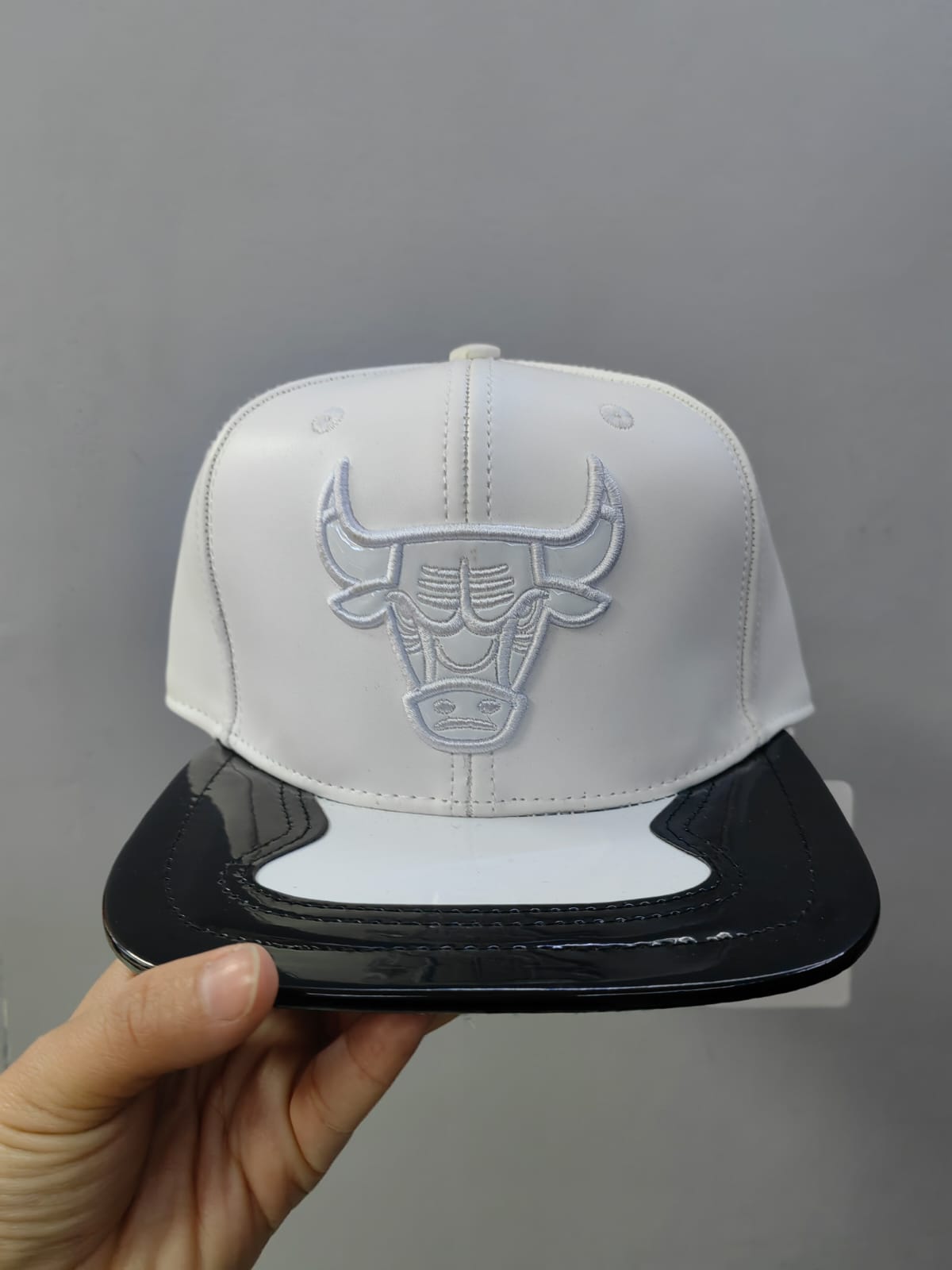 JOCKEY BULLS BLANCO  - Imagen principal