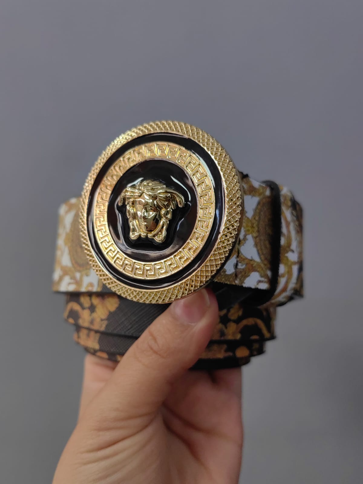 CINTURON VERSACE DORADA  - Imagen principal