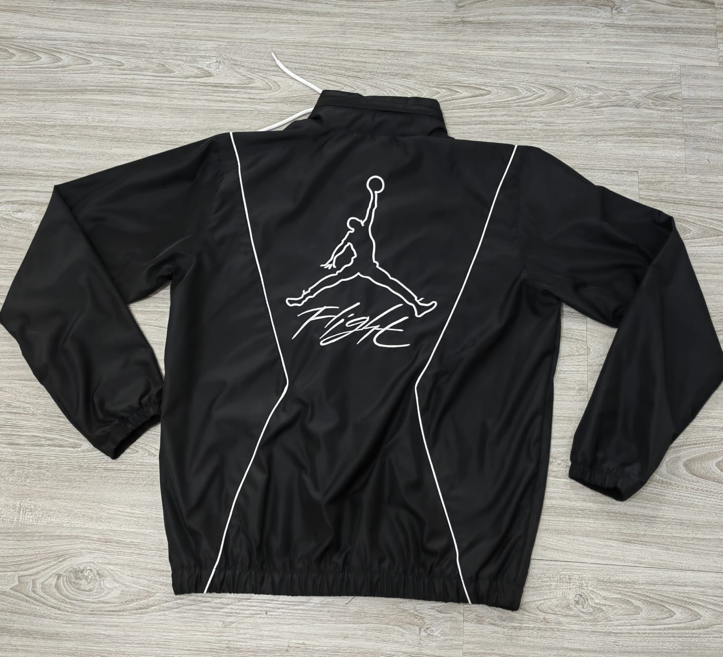 CORTA VIENTO JORDAN NEGRA  - Imagen principal