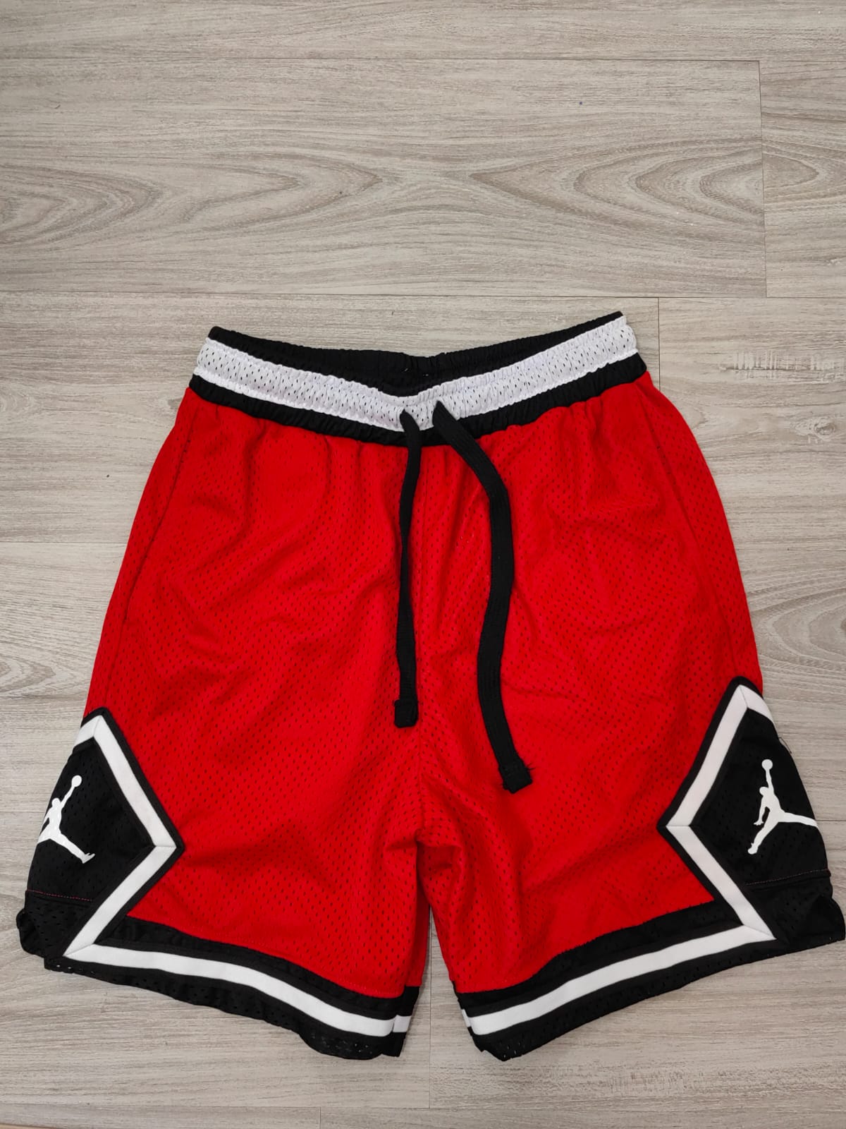 SHORT JORDAN ROJO  - Imagen principal