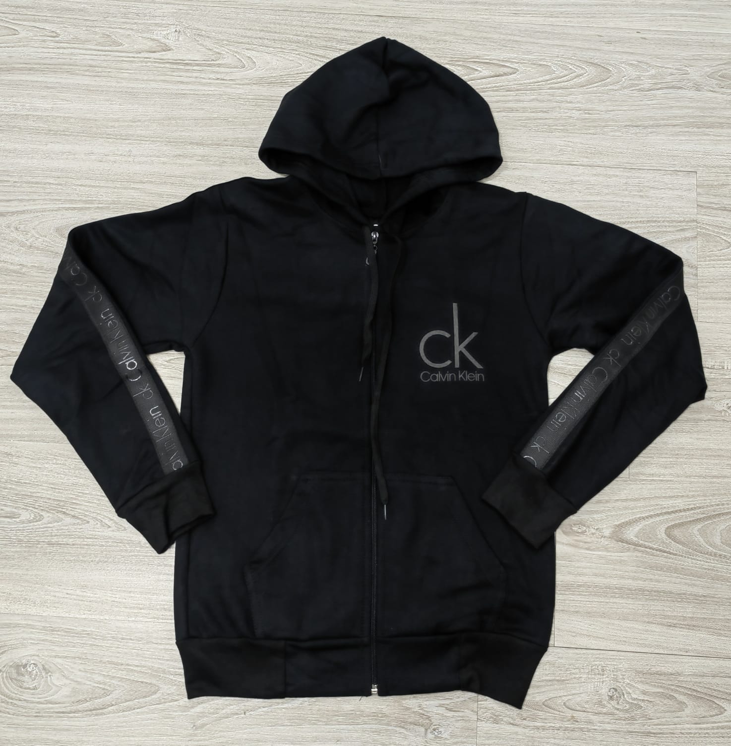 POLERON CALVIN KLEIN NEGRO 