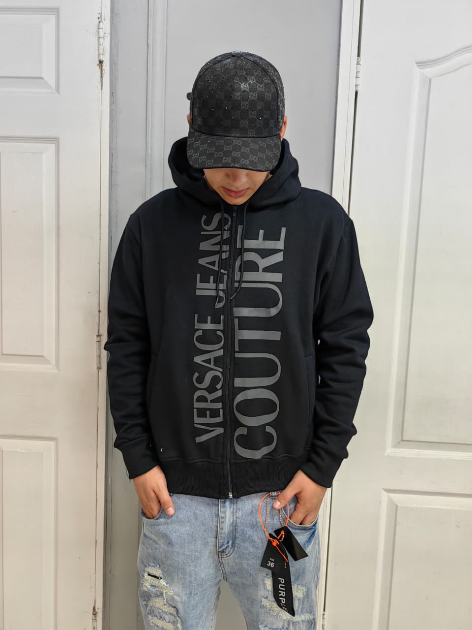 POLERON VERSACE JEANS COUTURE NEGRO  - Imagen principal